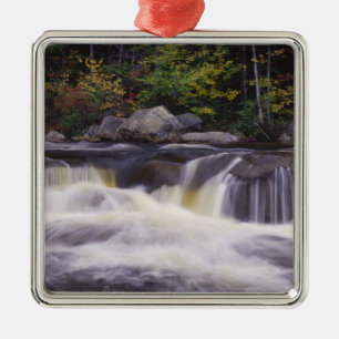 Adorno Metálico Cascadas, Carretera Kancamagus, Blanco