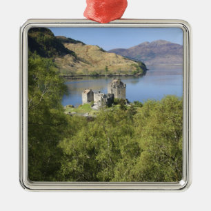 Adorno Metálico Castillo de Eilean Donan, Escocia. El famoso Eilea