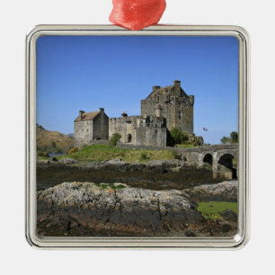 Adorno Metálico Castillo de Eilean Donan, Escocia. El famoso Eilea