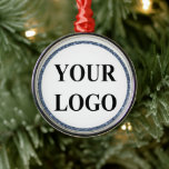 Adorno Metálico Cerami, Navidades de la familia fotográfica person<br><div class="desc">Navidades de la familia de fotos personalizadas Ornamento cerámico Puede personalizar con su foto,  logotipo o con su texto. Puede colocarlos como desee en la página de personalización. Divertido,  único,  bonito o personal,  es tu elección.</div>