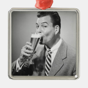 Adorno Metálico Cerveza de consumición del hombre de negocios
