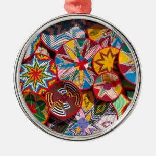 Adorno Metálico Cestas etíopes tradicionales