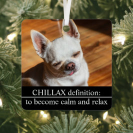 Adorno Metálico Chillax Chihuahua lengua relajada somnolienta Foto