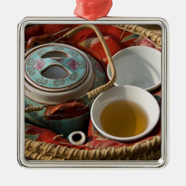 Adorno Metálico China, Hong Kong. Tetera tradicional china y 3 (Frente)