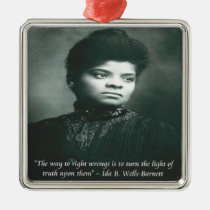 Adorno Metálico Cita de Ida B Wells y la Verdad