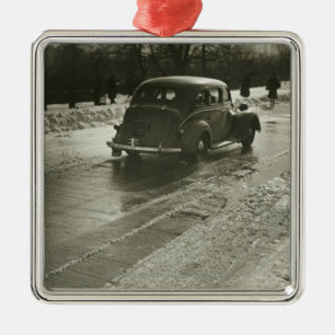 Adorno Metálico Coche en el camino