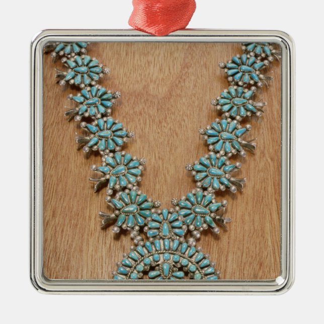 Adorno Metálico Collar de Navajo (Frente)