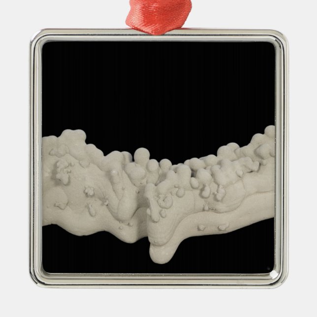 Adorno Metálico Concreción de la arcilla (Frente)