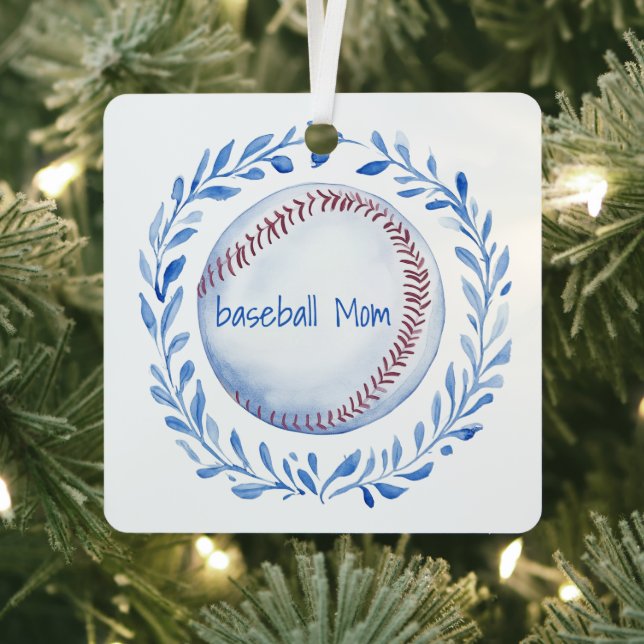 Adorno Metálico Coquette Baseball Mom Floral Chinoiserie Wreath (in situ)