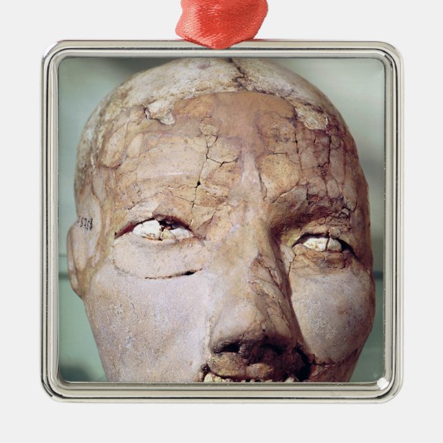 Adorno Metálico Cráneo, de Jericó, 7000-6000 A.C. (Frente)