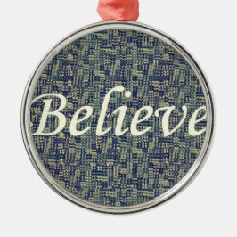 Adorno Metálico Creer sobre los paneles