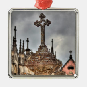 Adorno Metálico Cruz de cementerio en primer plano, Portugal