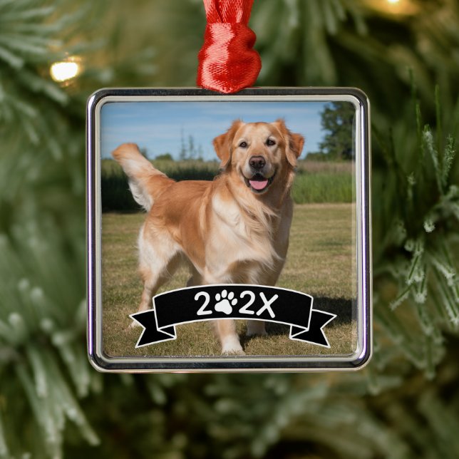 Adorno Metálico Custom Pet Photo with Year and Paw Ribbon (Árbol)