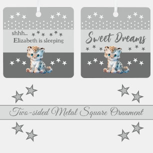 Adorno Metálico Cute leopardo shhh add name es gris dormido