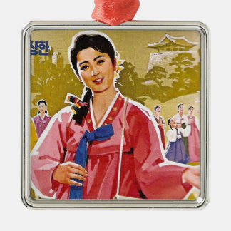 Adorno Metálico Damas coreanas que llevan hanbok
