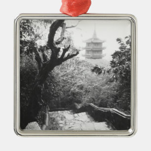 Adorno Metálico Danang Vietnam, Vista de templo Montaña de Mármol