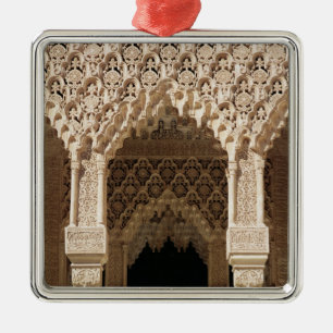 Adorno Metálico Detalle de un arco de la galería, de la corte