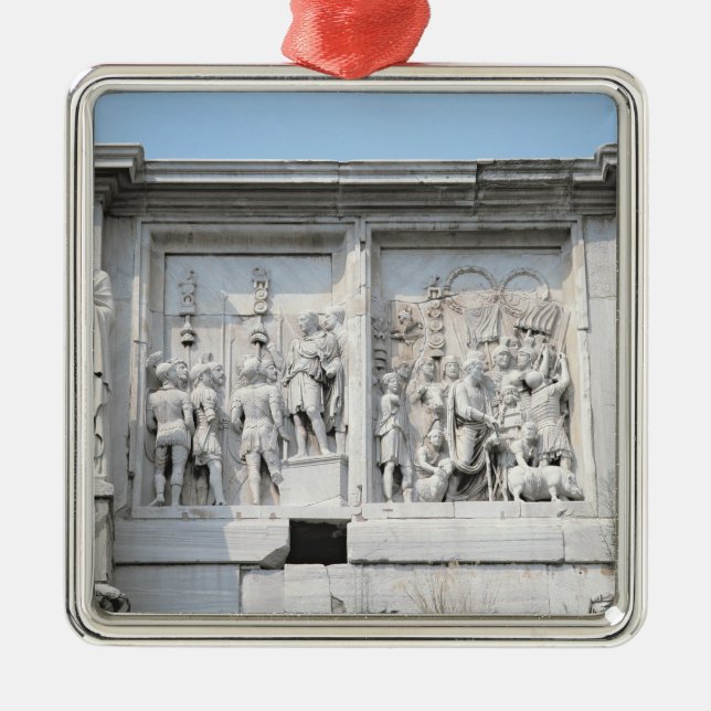 Adorno Metálico Detalle del arco de Constantina (Frente)