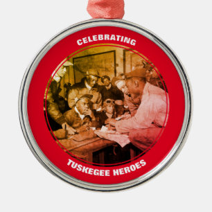 ADORNO METÁLICO DÍA PERSONALIZADO DE LOS AVIADORES DE TUSKEGEE