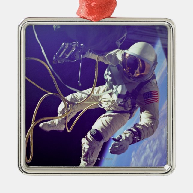 Adorno Metálico Ed White First American Spacewalker Photograph (Frente)