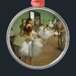 Adorno Metálico Edgar Degas La Clase De Baile<br><div class="desc">Hermosa pintura impresionista vintage del siglo XIX del famoso pintor Edgar Degas. Este retrato presenta bailarinas bailarinas en tonos verdes durante la clase.</div>
