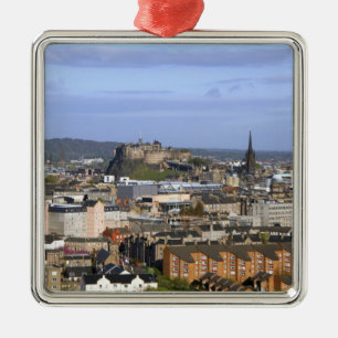 Adorno Metálico Edimburgo, Escocia. Vistas al centro