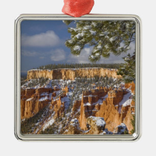 Adorno Metálico EE. UU., Utah, Parque Nacional Bryce Canyon. Amane
