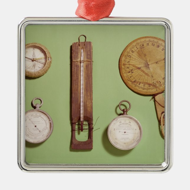 Adorno Metálico El compás de Scott, termómetro, reloj de sol, (Frente)