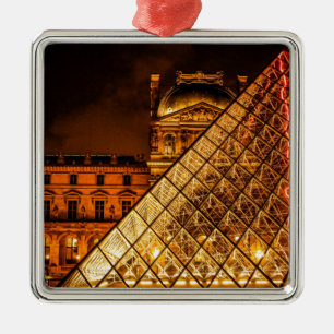 Adorno Metálico El Louvre
