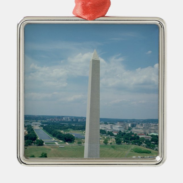 Adorno Metálico El monumento de Washington, construido 1848-85 (Frente)
