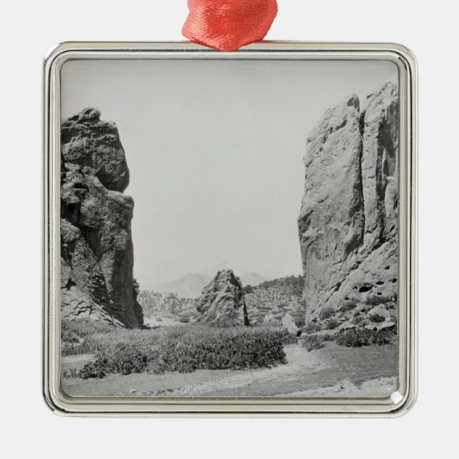 Adorno Metálico El pico de la entrada y de Pike (Frente)