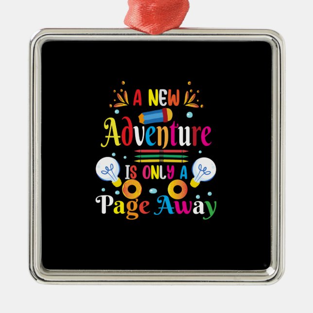 Adorno Metálico El Profesor A New Adventure Está A Sólo Una Página (Frente)