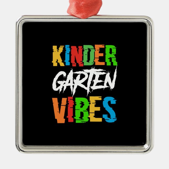Adorno Metálico El profesor Kinder Garten Vibes (Frente)