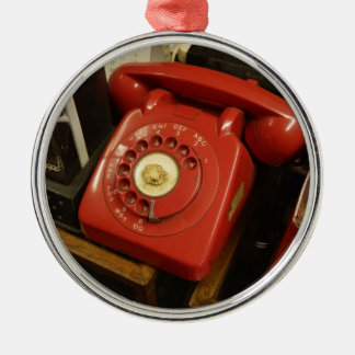 Adorno Metálico El teléfono rojo viejo