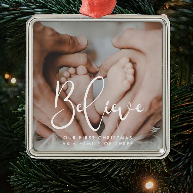 Adorno Metálico Elegante Creer Primera Navidad como una familia de (Subido por el creador)