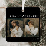 Adorno Metálico Elegante y minimalista Navidades simples de 4 foto<br><div class="desc">Celebre la temporada con una elegancia intemporal usando este Minimalista ornamento Metalizado elegante y simple de Navidades negros de 4 fotos. Diseñado para aquellos que valoran tanto el estilo como el sentimiento, este ornamento presenta un elegante fondo negro que enmarca maravillosamente cuatro de tus fotos favoritas, creando un collage personalizado...</div>