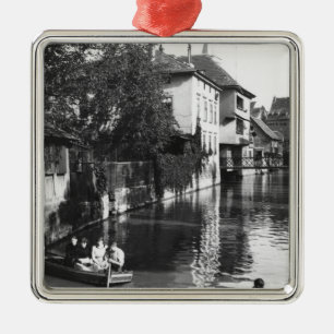 Adorno Metálico En barco por el río Gera en Erfurt