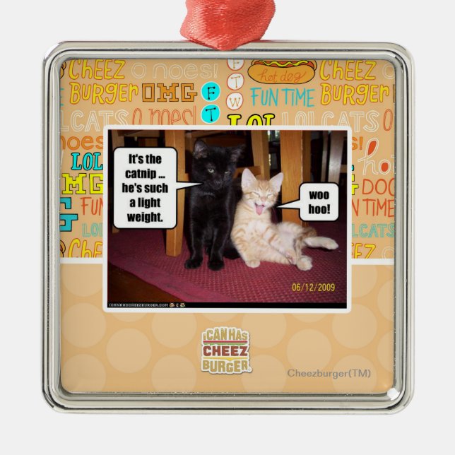 Adorno Metálico Es el catnip (Frente)