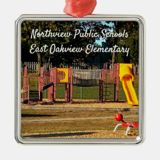 Adorno Metálico Escuelas Públicas del East Oakview Elemental North