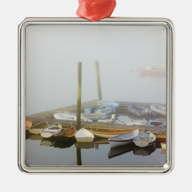 Adorno Metálico Esquiadores y niebla matutina en el puerto suroest (Frente)