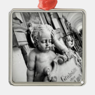 Adorno Metálico Europa, Austria, Salzburgo. Cherub y monumento 3