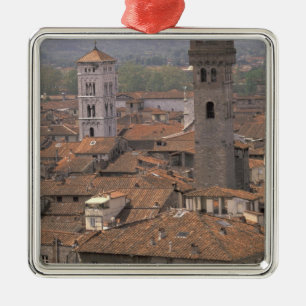 Adorno Metálico Europa, Italia, Toscana, Lucca, panorama urbano