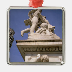 Adorno Metálico Europa, Italia, Toscana, Pisa. Piazza dei