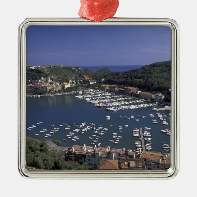 Adorno Metálico Europa, Italia, Toscana, Porto Ercole, Vista de (Frente)