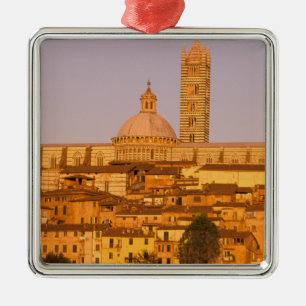 Adorno Metálico Europa, Italia, Toscana, Siena. siglo XIII 2