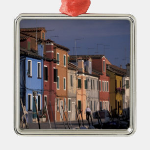 Adorno Metálico Europa, Italia, Venecia. Casas multicolores