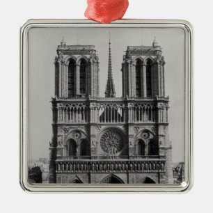 Adorno Metálico Fachada de Notre-Dame, París, finales del siglo XI