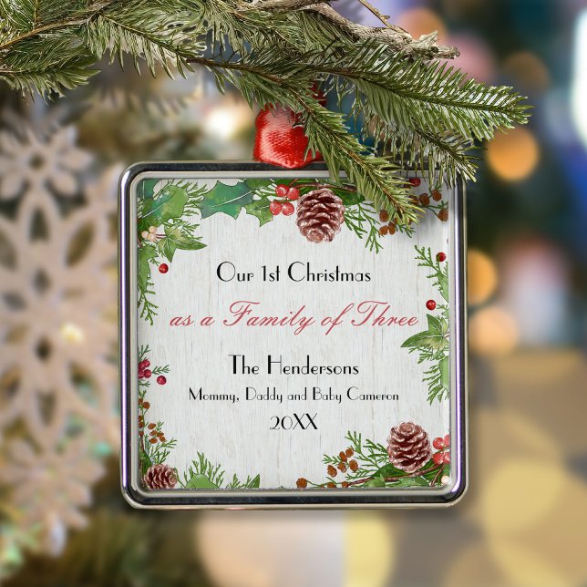 Adorno Metálico Familia rusa de tres Navidades recién nacidos (Subido por el creador)