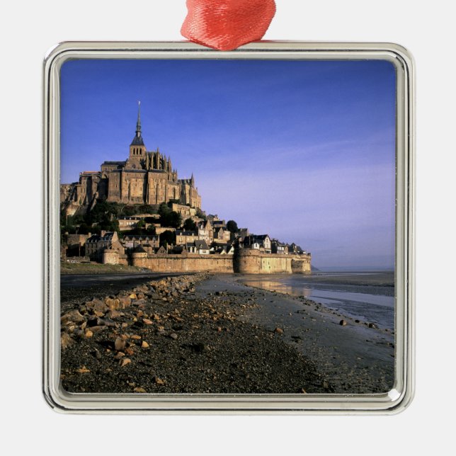 Adorno Metálico Famosa fortaleza de la isla Le Mont St Michel en (Frente)