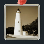 Adorno Metálico Faro de Ocracoke<br><div class="desc">Faro de Ocracoke</div>